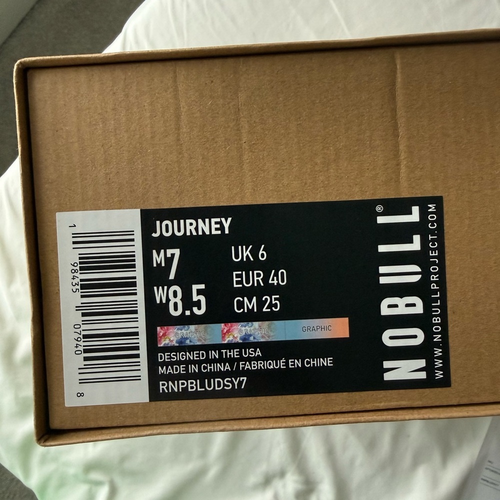 NOBULL women’s Journey in Floral 8.5 - Picture 4 of 4